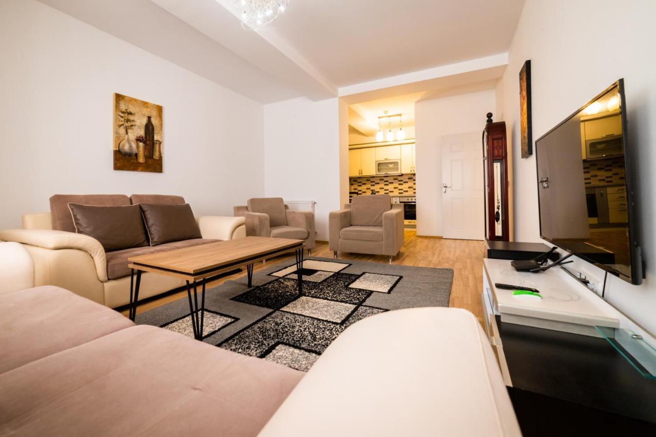 Cedartree Prishtina Apartment Prishtinë Luaran gambar